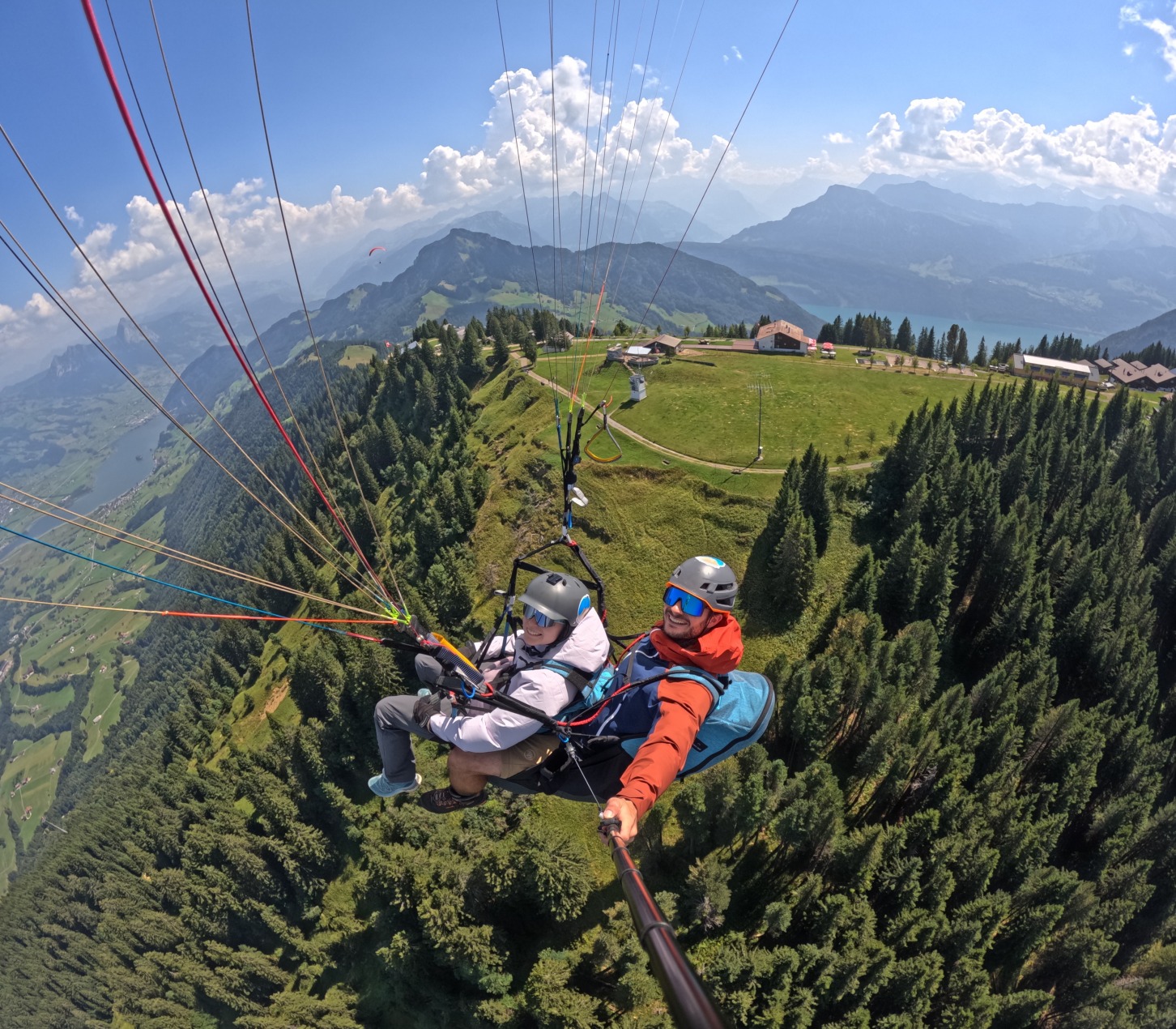 Warum Paragliding am Pilatus so beliebt ist | Noel Roje 